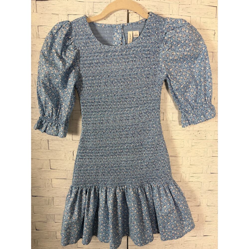 Jeannie and Jack girls The Anna smocked dress puff sleeve coquette quiet luxury￼